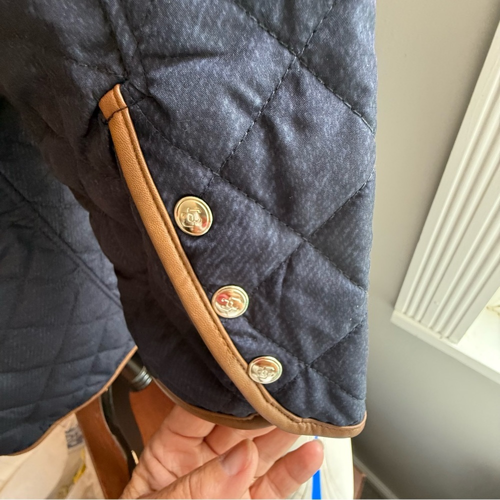Chico's Blue and Tan Puffer Jacket with Quilted Design Size 2 - Picture 7 of 16
